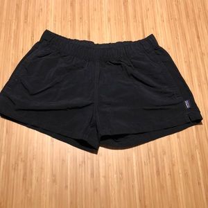 Patagonia Barely Baggies - size small